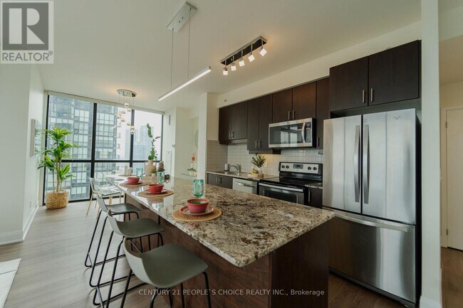 Photo - 2900 Hwy 7 Unit 2903