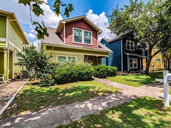Photo - 595 McGarity-