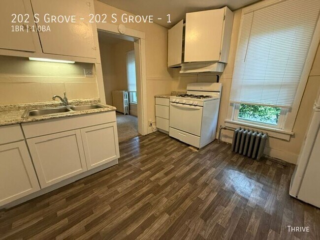 Photo - 202 S Grove St Unit 1