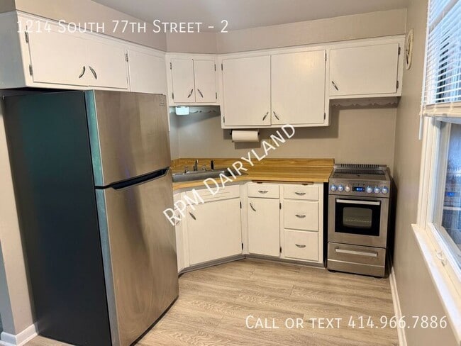 Photo - 1214 S 77th St Unit 2