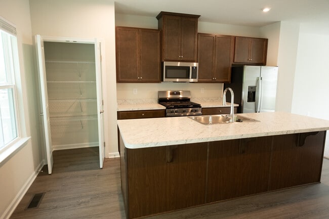 Photo - 222 Tern Ct