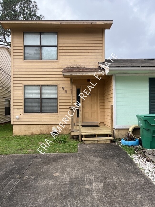 Photo - 93 Harris Rd NE