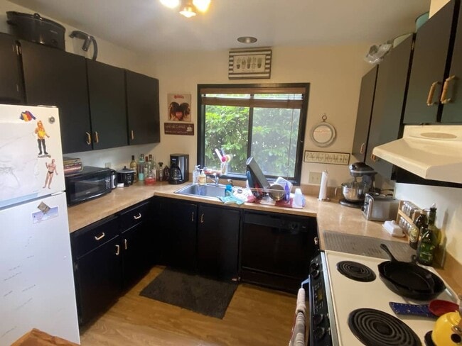 Photo - Husky Townhomes Unit 700