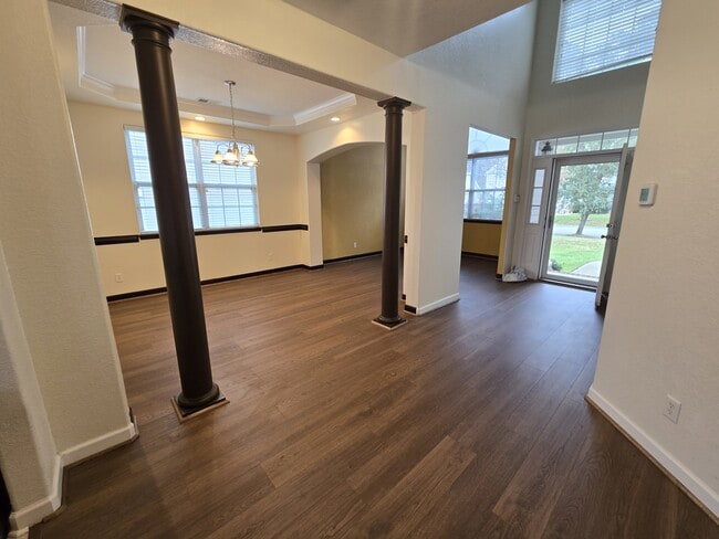 Photo - 2009 Breck Ave