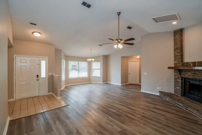 10364 Windfern Ct N