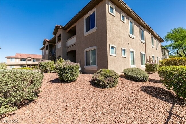 Photo - 2305 W Horizon Ridge Pkwy Unit 2023