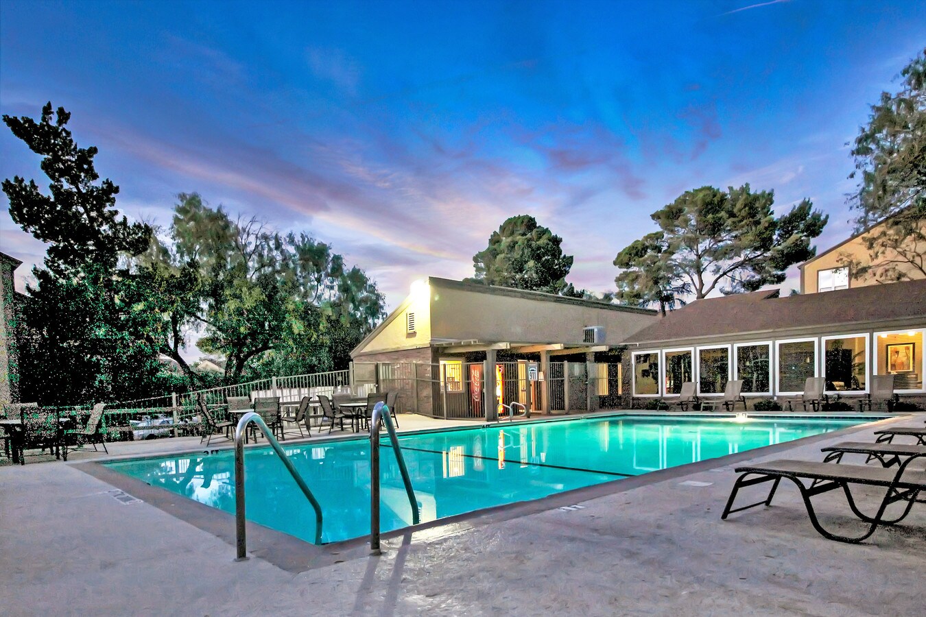 Mesa Village Apartments For Rent In El Paso