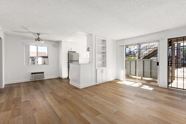 Photo - Terre at S Lincoln