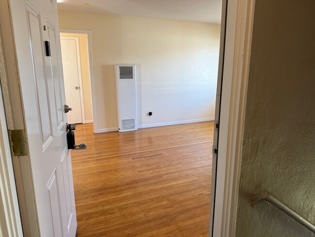 Photo - 1265-1271 Parkington Ave Unit 1267