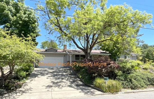 Building Photo - TOP LOCATION & TOP SCHOOLS ! Remodeled SAR... Rental