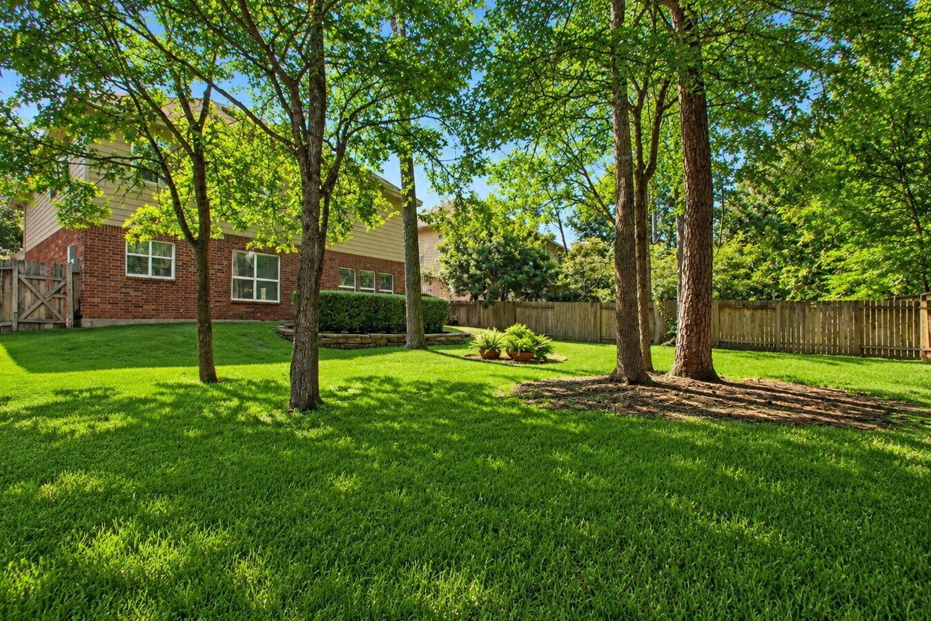 Photo - 174 E Spindle Tree Cir