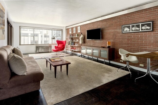 Photo - 77 W 55th St Condo Unit 16D