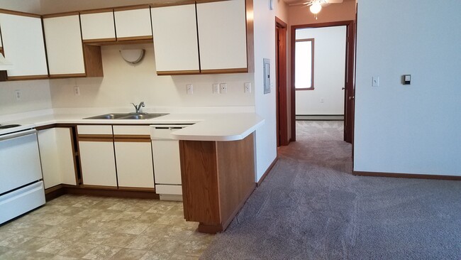 2 Bedroom - Green On 10th Apartments