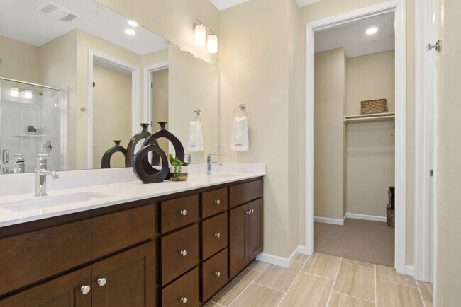Photo - Provence Townhomes - Natomas