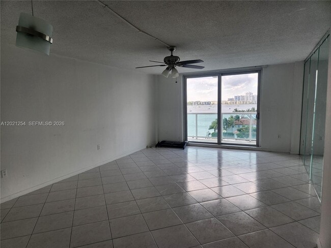 Photo - 2841 NE 163rd St Unit 815