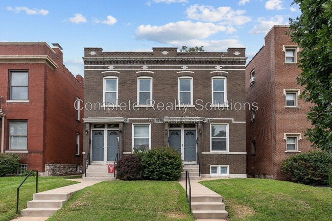 Building Photo - 4109 Hartford St Unit 4107 A
