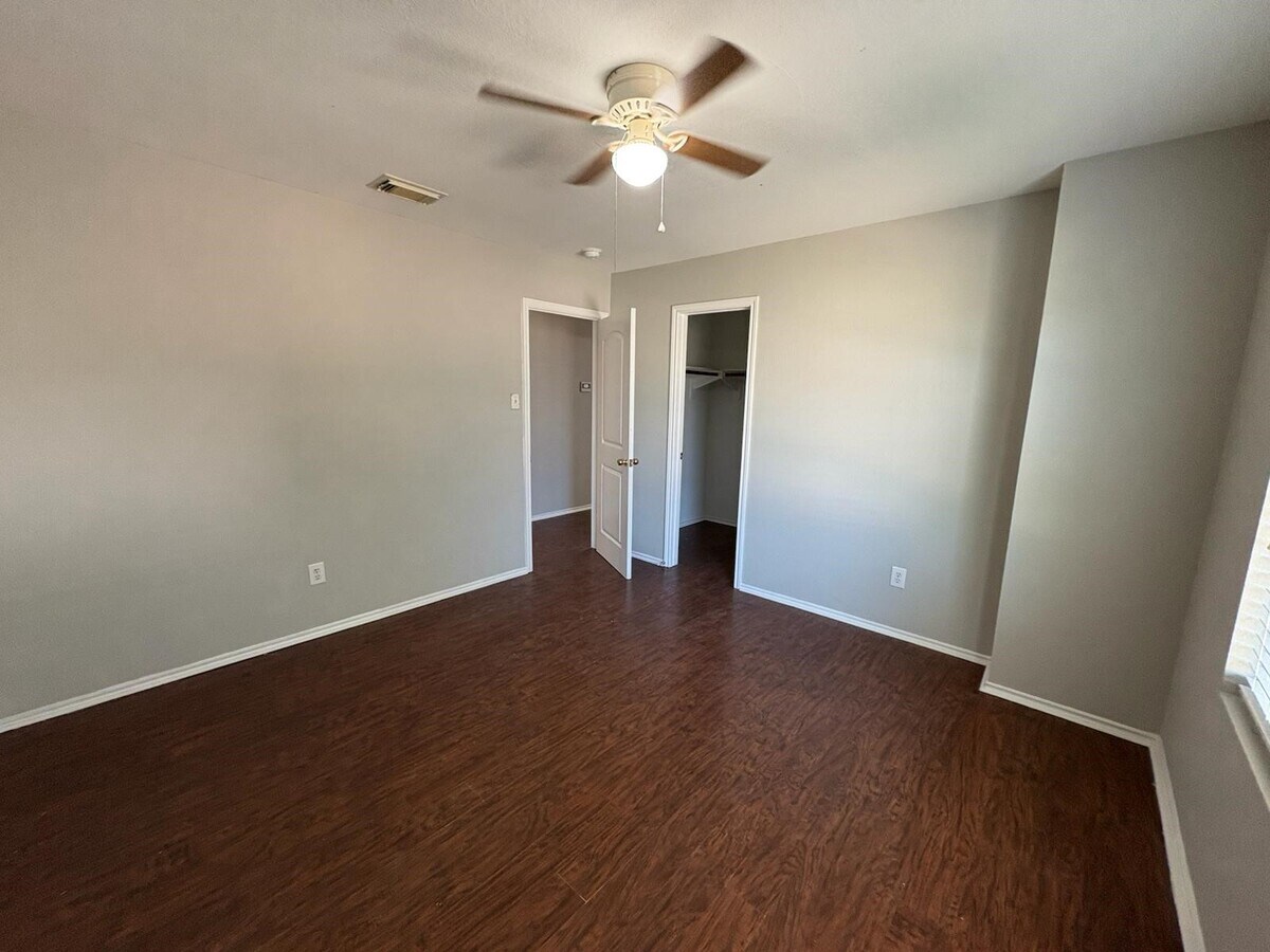Photo - 7810 Maverick Trace Ln
