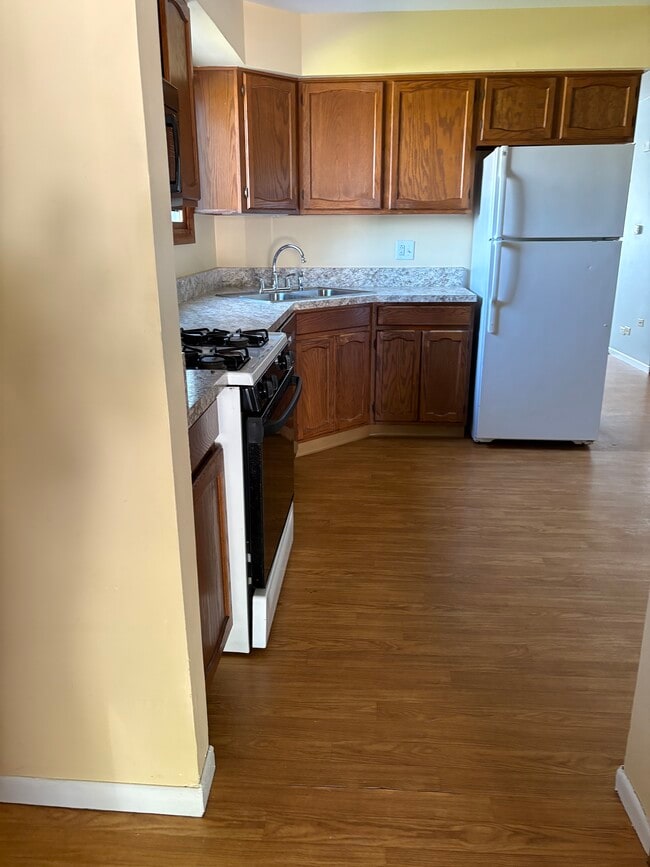 Photo - 34293 N Birch Ln Townhome