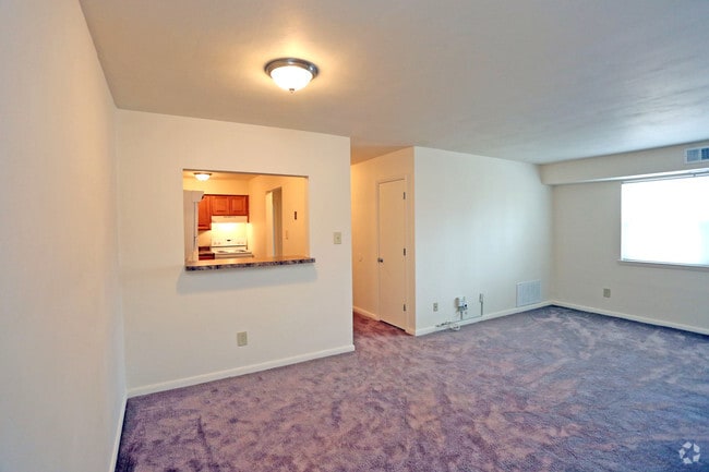 Pinewood Apartments