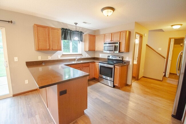 Photo - 5103 61st St NW
