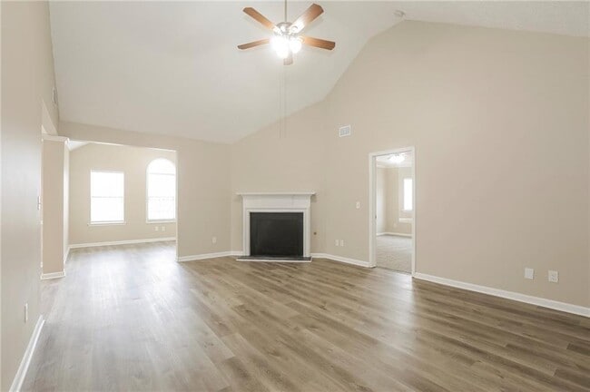 Photo - 6005 Winston Trce