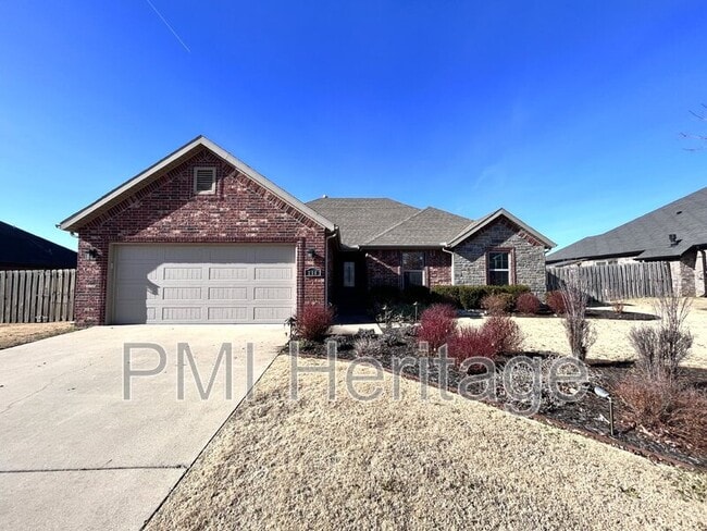 Photo - 206 Peyton St