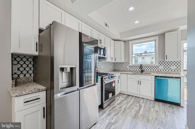 Photo - 616 N Streeper St