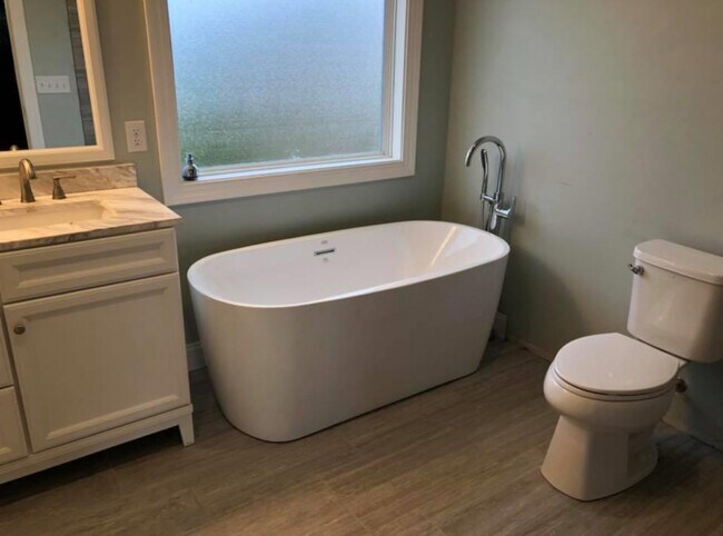 Photo - 147 Morris Ct