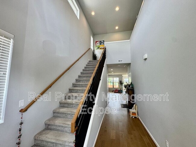 Photo - 104 151st St SW