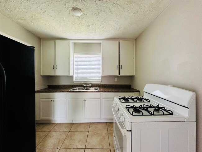 Photo - 7621 Sundown Dr