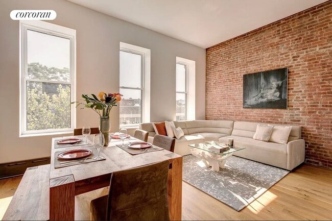 Building Photo - 103 W 122nd St