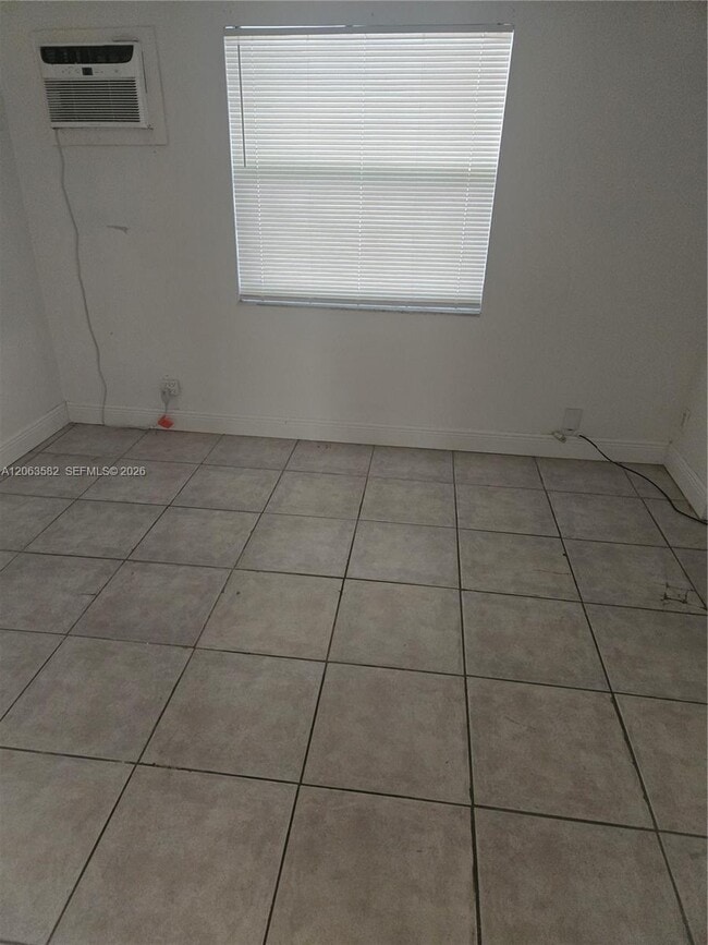 Photo - 2450 Jackson St Unit D
