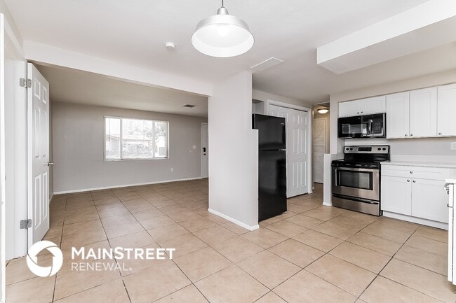 Photo - 3542 Wiltshire Dr