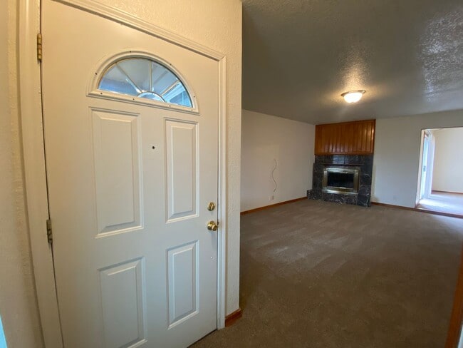 Photo - 6868 Barbara Lee Cir