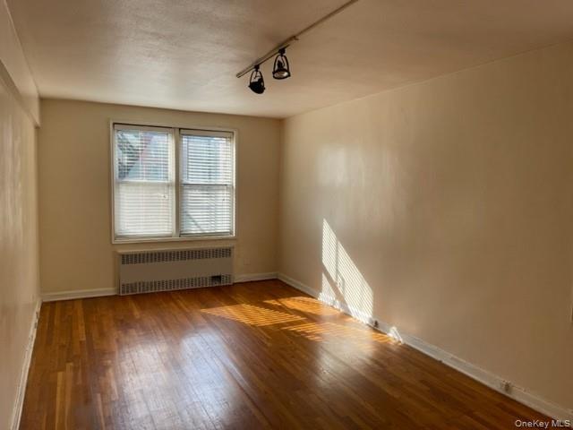 143-25 84th Dr Unit 2E