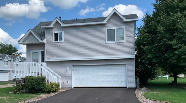 Building Photo - 8705 Glasgow Ln Rental