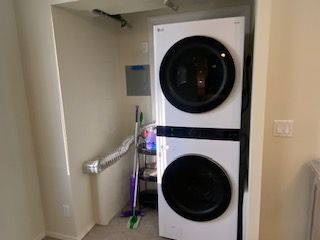 Photo - 2426 Suncrest Blvd