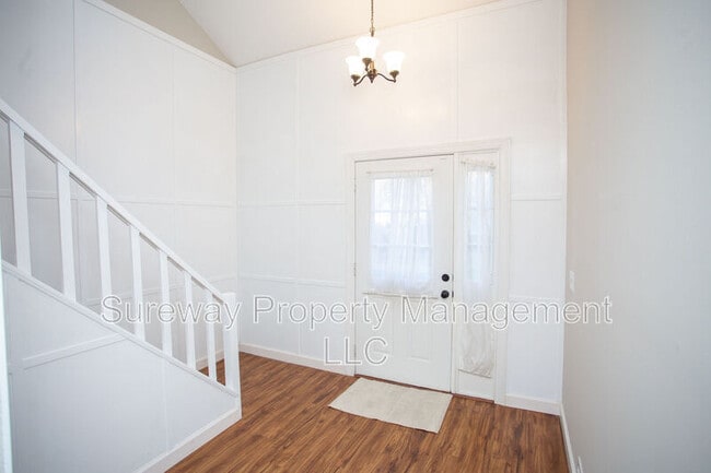 Photo - 7 Curry Ct