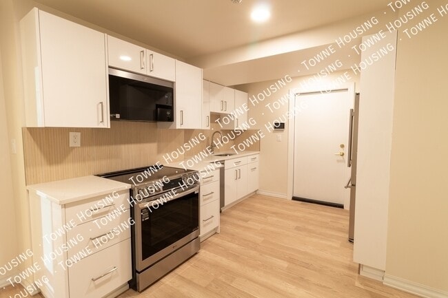 Photo - 15 N Pearl St Unit 1