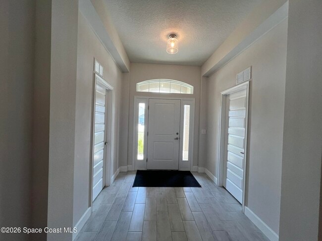 Photo - 8752 Waterstone Blvd