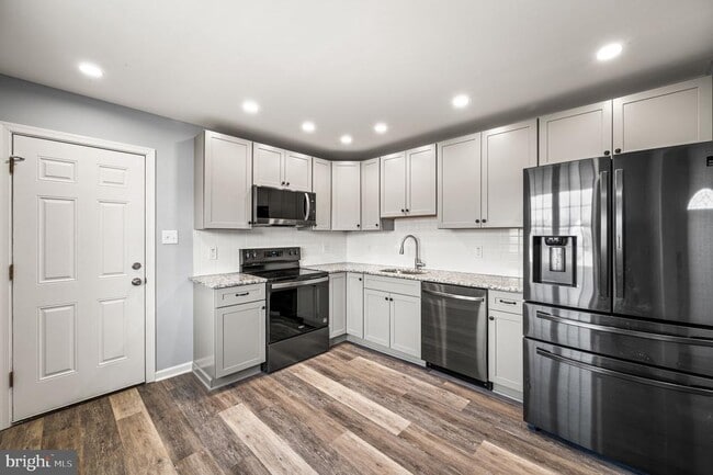 Photo - 34 Shepherd Ln