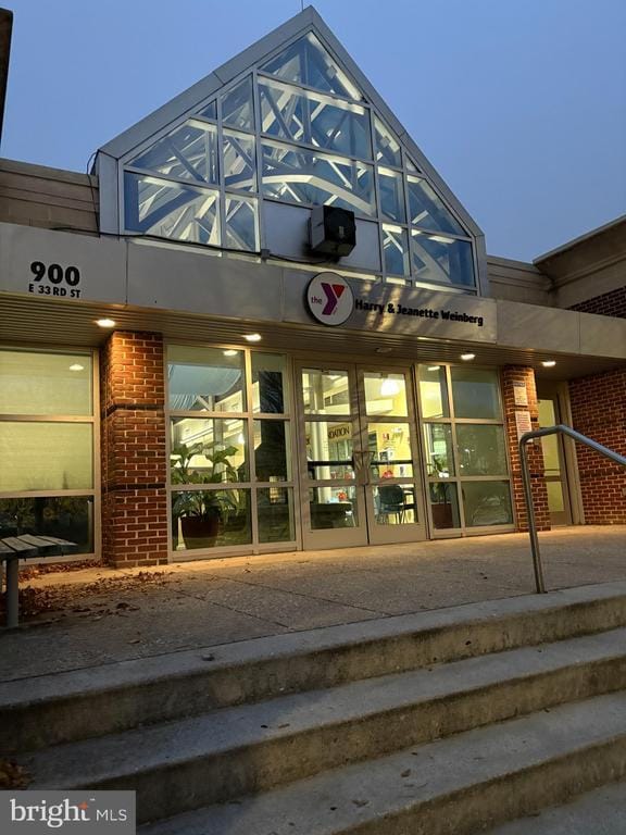 Photo - 824 E 33rd St