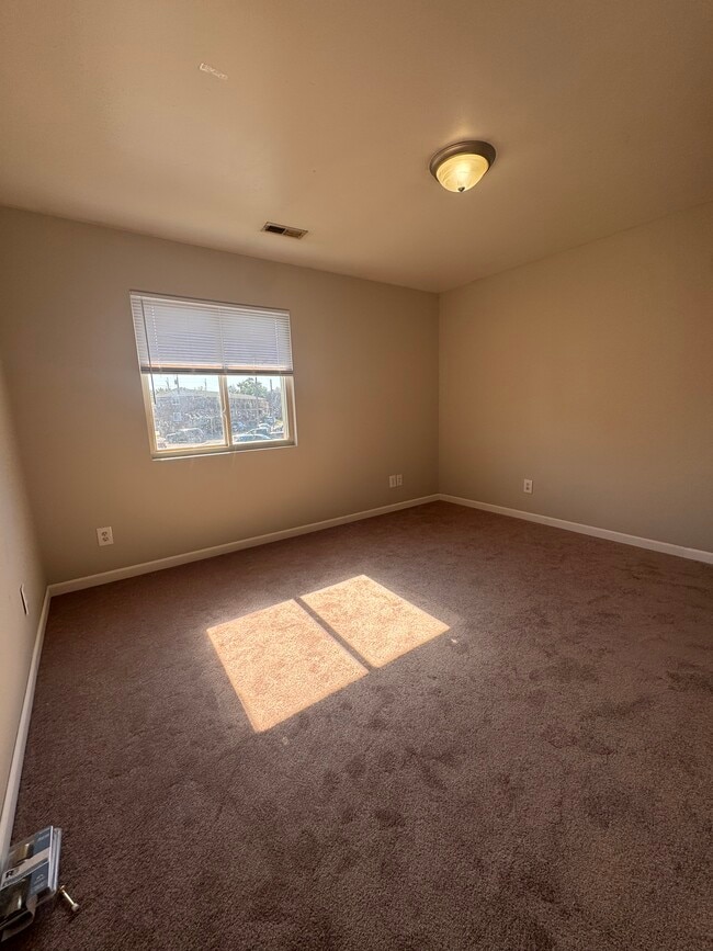 Photo - 405 S Graham Ave