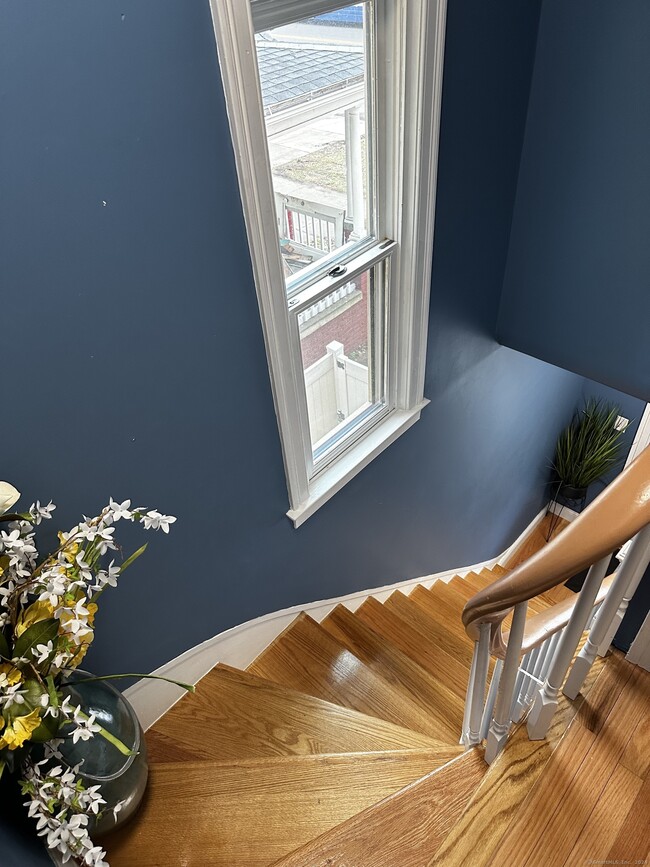 Photo - 504 Dixwell Ave