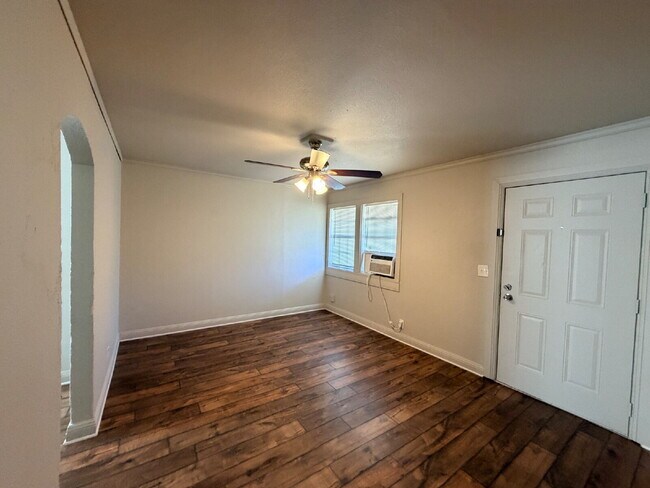 Photo - "Charming 3-Bedroom Haven in Lubbock – 1/2 off first Month's Rent!