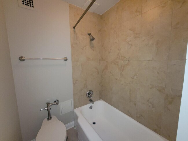 Photo - 535 N Michigan Ave Unit 1505