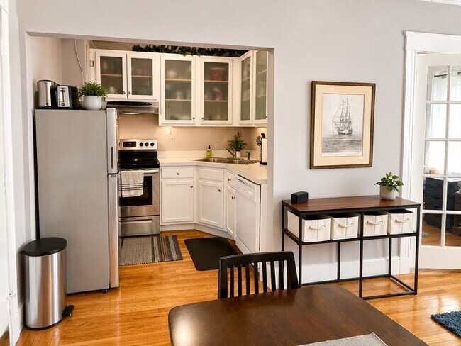 Photo - 1607 Commonwealth Ave Unidad 6