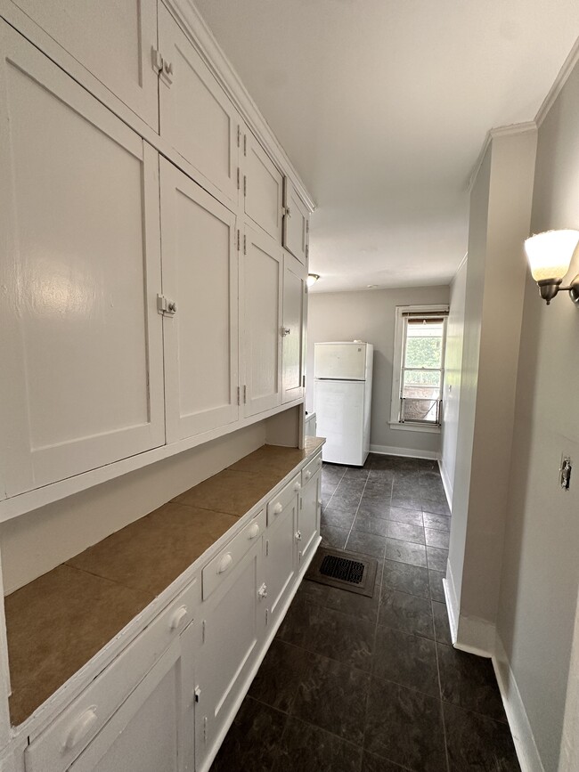 Photo - 333 Raymond St