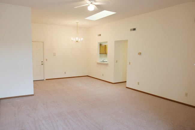 Peachmont Apartments