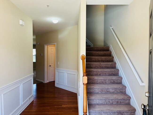 Photo - Wow! 3 bedroom 2.5 bathroom home in Newnan, 2100 plus sqft, 2 car garage, huge rooms, must see!